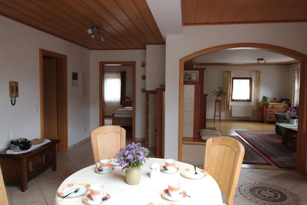 באד ריפולדסאו - שאפבאך Gaestehaus Heimenberg מראה חיצוני תמונה